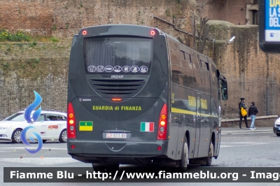 Scania Irizar New Century 12.35
Guardia di Finanza
GdiF 511 BH
Parole chiave: Scania Irizar New_Century_12.35 GdiF511BH