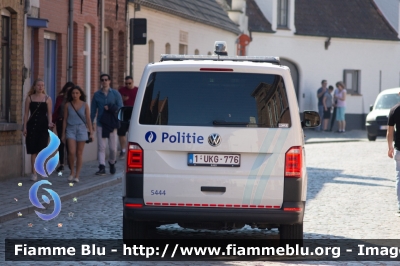 Volkswagen Transporter T5
Koninkrijk België - Royaume de Belgique - Königreich Belgien - Belgio
Police Locale Bruges - Brugge
Parole chiave: Volkswagen Transporter_T5