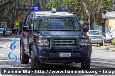 Land Rover Discovery 4
Carabinieri
VIII Reggimento "Lazio"
Allestimento Marazzi
CC BJ 129
Parole chiave: Land_Rover / / / Discovery_4 / / / CCBJ129