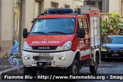 Iveco Daily 55S17 4x4 IV serie restyle
Vigili del Fuoco
Comando Provinciale di Roma
Nucleo Sommozzatori
Soccorso subacqueo
Unità speleo subacquea
Allestimento Iveco-Magirus
VF 26816
Parole chiave: Iveco Daily_55S17_4x4_IVserie_restyle VF26816