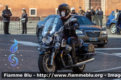 Moto Guzzi California Touring 1400
Carabinieri
Reggimento Corazzieri
CC A4900
Parole chiave: Moto-Guzzi / California_Touring_1400 / CCA4898/ CCA4900