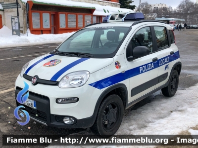 Fiat Nuova Panda 4x4 II serie
Polizia Municipale
Comune di Rieti
POLIZIA LOCALE YA 328 AL
Parole chiave: Fiat Nuova_Panda_4x4_IIserie POLIZIALOCALEYA921AB