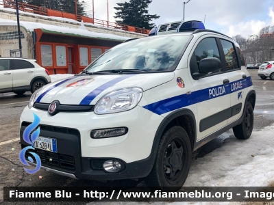 Fiat Nuova Panda 4x4 II serie
Polizia Municipale
Comune di Rieti
POLIZIA LOCALE YA 328 AL
Parole chiave: Fiat Nuova_Panda_4x4_IIserie POLIZIALOCALEYA921AB