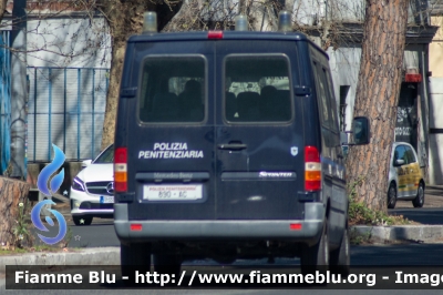 Mercedes Benz Sprinter II serie
Polizia Penitenziaria
POLIZIA PENITENZIARIA 890 AC
Parole chiave: Mercedes_Benz / Sprinter_IIserie / POLIZIAPENITENZIARIA890AC