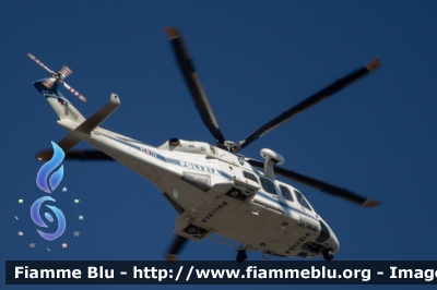 Agusta Westland AW139
Polizia di Stato
Servizio Aereo
I Reparto Volo - Roma
PS 112
Parole chiave: Agusta-Westland / AW139 / PS112