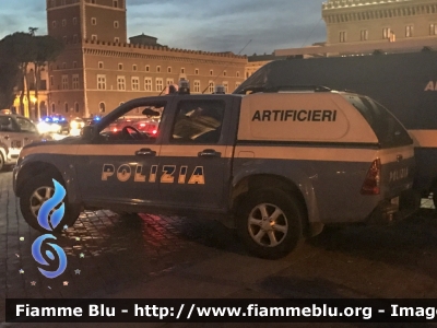 Isuzu D-Max I serie restyle
Polizia di Stato
Artificieri
Allestita Maritan
Decorazione Grafica Artlantis
POLIZIA H2974
Parole chiave: Isuzu D-Max_Iserie_restyle POLIZIAH2974