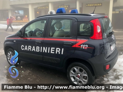 Fiat Nuova Panda 4x4 II serie
Carabinieri
Decorazione Grafica Artlantis
CC DQ 666
Parole chiave: Fiat Nuova_Panda_4X4_IIserie CCDQ666