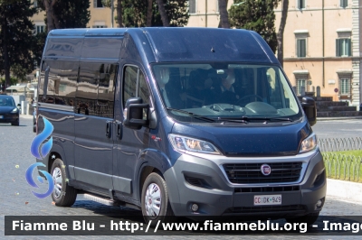 Fiat Ducato X290
Carabinieri
Reggimento Corazzieri
CC DK 949
Parole chiave: Fiat / Ducato_X290 / CCDK949