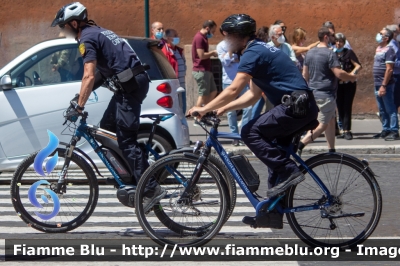 Mountain Bike
Polizia Roma Capitale
Gruppo Sicurezza Sociale Urbana
Parole chiave: Mountain-Bike