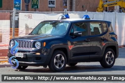 Jeep Renegade
Carabinieri
Reggimento Corazzieri
CC DM 059
Parole chiave: Jeep Renegade CCDM059