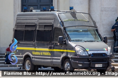 Iveco Daily V serie
Guardia di Finanza
Automezzo per Ordine Pubblico
Allestimento Sperotto
GdiF 349 BH
Parole chiave: Iveco / Daily_Vserie / gdif349BH