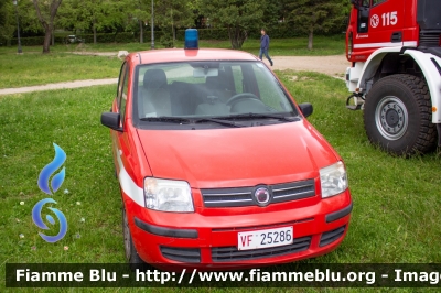 Fiat Nuova Panda I serie
Vigili del Fuoco
Comando Provinciale di Roma
VF 25286
Parole chiave: Fiat Nuova_Panda_Iserie VF25286