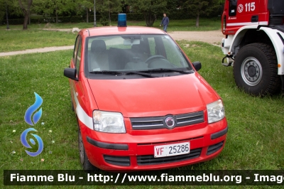 Fiat Nuova Panda I serie
Vigili del Fuoco
Comando Provinciale di Roma
VF 25286
Parole chiave: Fiat Nuova_Panda_Iserie VF25286