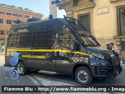 Iveco Daily VI serie
Guardia di Finanza
Automezzo Blindato per Ordine Pubblico
Allestimento Sperotto
Decorazione Grafica Artlantis
GdiF 523 BP
Parole chiave: Iveco / Daily_VIserie / GdiF523BP