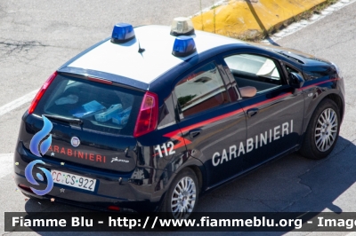 Fiat Grande Punto
Carabinieri
CC CS 922
Parole chiave: Fiat / Grande_Punto / CCCS922