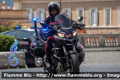 Ducati Multistrada 1260
Carabinieri
Nucleo Operativo Radiomobile
Allestimento Focaccia
CC A7048
Parole chiave: Ducati / / / Multistrada_1260 / / / CCA7048