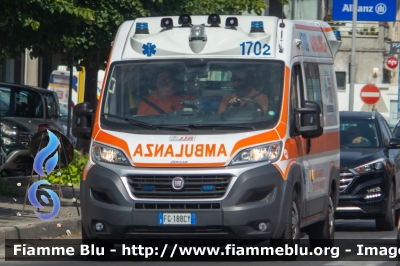 Fiat Ducato X290
Azienda Sanitaria Unica Regionale
ASUR - Area Vasta 1
Unità Mobile di Soccorso Avanzato
Allestimento Aricar
Codice Automezzo: 1702
Parole chiave: Fiat Ducato_X290