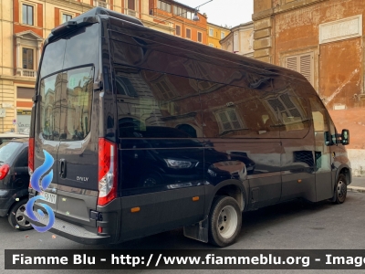 Iveco Daily VI serie restyle
Carabinieri
Reggimento Corazzieri
CC EA 101
Parole chiave: Iveco / Daily_VIserie_restyle / / CCEA101