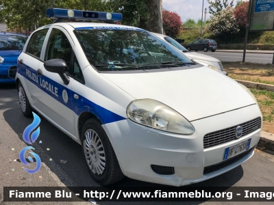 Fiat Grande Punto
Polizia Locale Capena(RM)
Parole chiave: Fiat Grande_Punto