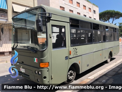 Iveco Cacciamali 100E21
Aeronautica Militare Italiana
AM CC 378
Parole chiave: Iveco Cacciamali_100E21 AMCC378