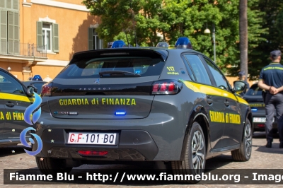 Peugeot e-208
Guardia di Finanza
Allestimento Focaccia
Decorazione Grafica Artlantis
GdiF 101 BQ
Parole chiave: Peugeot / / / e-208 / / / GdiF101BQ