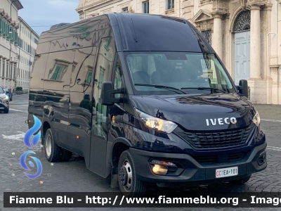 Iveco Daily VI serie restyle
Carabinieri
Reggimento Corazzieri
CC EA 101
Parole chiave: Iveco / / / Daily_VIserie_restyle / / / CCEA101