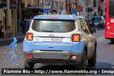 Jeep Renegade
Polizia di Stato
Reparto Prevenzione Crimine
Allestimento NCT Nuova Carrozzeria Torinese
Decorazione Grafica Artlantis
POLIZIA N5895
Parole chiave: Jeep Renegade POLIZIAN5895