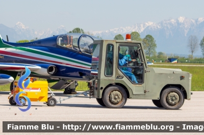 Fresia F40T
Aeronautica Militare Italiana
2° Stormo Rivolto
AM BN 324
Parole chiave: Fresia F40T AMBN324