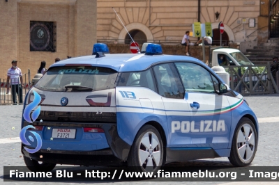 Bmw i3
Polizia di Stato
Ispettorato di Pubblica Sicurezza presso il Vaticano
Allestimento Focaccia
Decorazione Grafica Artlantis
POLIZIA F3721
Parole chiave: Bmw i3 POLIZIAF3721