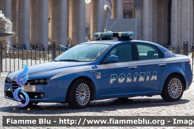 Alfa Romeo 159
Polizia di Stato
Polizia Stradale
Ispettorato di Pubblica Sicurezza presso il Vaticano
POLIZIA F7312
Parole chiave: Alfa-Romeo 159 POLIZIAF7312