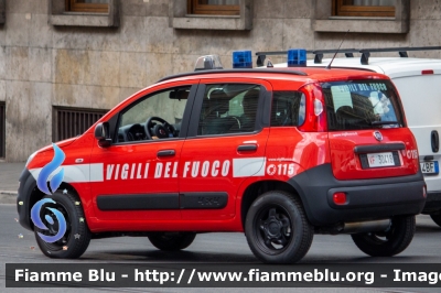 Fiat Nuova Panda 4x4 II serie
Vigili del Fuoco
Comando Provinciale di Roma
VF 30418
Parole chiave: Fiat / Nuova_Panda_4x4_IIserie / VF30418