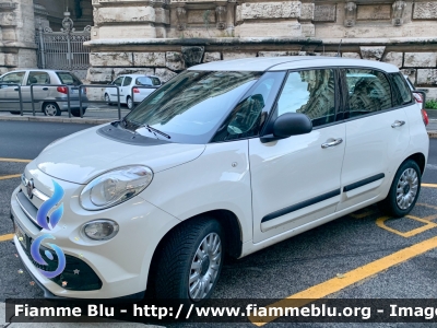 Fiat 500L
Dipartimento Protezione Civile
DPC A0288 
Parole chiave: Fiat 500L DPCA0288