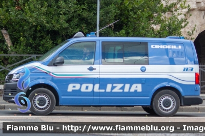 Volkswagen Transporter T6
Polizia di Stato
Unità Cinofile
Allestimento BAI
POLIZIA M4429
Parole chiave: Volkswagen / Transporter_T6 / POLIZIAM4429