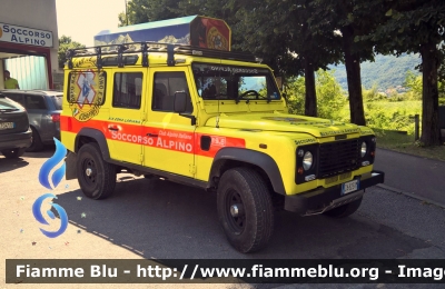 Land Rover Defender 110
Corpo Nazionale Soccorso Alpino e Speleologico
 Regione Lombardia - XIX Zona Lariana
Parole chiave: Land-Rover Defender_110