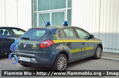 Fiat Nuova Bravo
Guardia di Finanza
GdiF 020 BF
Parole chiave: Fiat Nuova_Bravo GdiF020BF Reas_2017