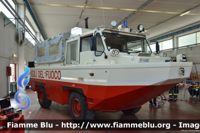 Iveco 6640G
Vigili del Fuoco
Comando Provinciale di Brescia
VF 14565
Parole chiave: Iveco 6640G VF14565