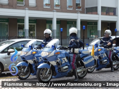 Bmw R850RT II serie 
Polizia di Stato
Polizia Stradale
in scorta al "Giro della Provincia di Biella"
Parole chiave: Bmw R850RT_II_serie