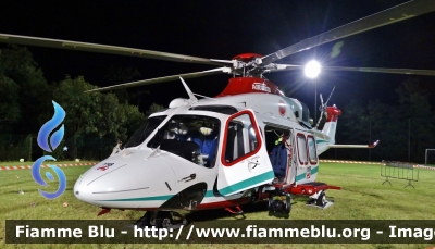 Agusta Westland AW139
Elisoccorso Regionale Piemonte
I-ASAR
Parole chiave: Agusta-Westland AW139 I-ASAR Elicottero