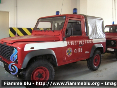 Land Rover Defender 90
Vigili del Fuoco
Comando Provinciale di Biella
Nucleo NBCR
Parole chiave: Land-Rover Defender_90