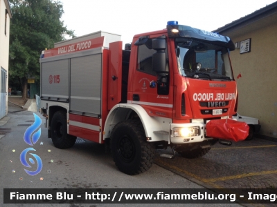 Iveco EuroCargo 150E30 4x4 III serie
Vigili del Fuoco
Distretto di Trento
Corpo Volontario di Sover (TN)
Allestimento Magirus
VF 6D3 TN
Parole chiave: Iveco EuroCargo_150E30_4x4_IIIserie VF6D3TN