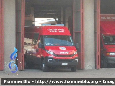 Iveco Daily VI serie
Vigili del Fuoco
Comando Provinciale di Milano
Nucleo N.B.C.R.
Allestimento Magirus
VF 27374
Parole chiave: Iveco Daily_VIserie VF27374