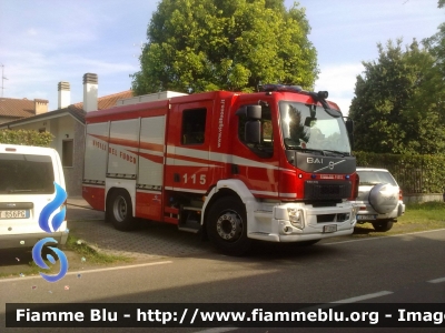 Volvo FL 280 IV serie
Vigili del Fuoco
 Comando Provinciale di Milano
Distaccamentp Permanente di Rho
 AutoPompaSerbatoio
 Allestimento BAI
 VF 27281
Parole chiave: Volvo FL_280_IVserie VF27281