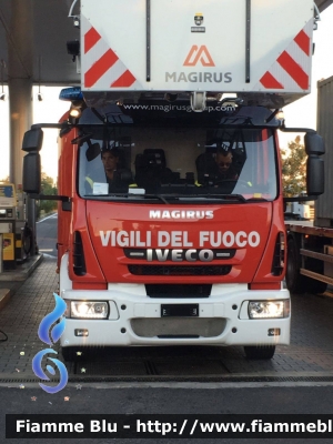 Iveco EuroCargo 160E32 III serie
Vigili del Fuoco
Comando Provinciale di Milano
Autoscala da 30 metri
Allestimento Iveco Magirus
VF 27802
Parole chiave: Iveco EuroCargo_160E32_IIIserie VF27802