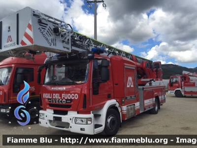 Iveco EuroCargo 160E32 III serie
Vigili del Fuoco
Comando Provinciale di Milano
Autoscala da 30 metri
Allestimento Iveco Magirus
VF 27802
Parole chiave: Iveco EuroCargo_160E32_IIIserie VF27802