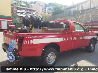 Isuzu D-Max II serie restyle
Vigili del Fuoco 
Comando Provinciale di Imperia
Distaccamento Permanente di Sanremo (IM)
VF 29265
Parole chiave: Isuzu D-Max_IIserie_restyle VF29265