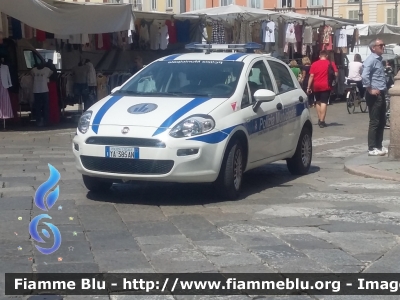 Fiat Punto VI serie
Polizia Municipale 
Comune di Piacenza
Allestimento Bertazzoni
POLIZIA LOCALE YA 385 AN
Parole chiave: Fiat Punto_VIserie POLIZIALOCALEYA385AN