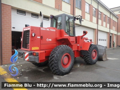 Fiat Hitachi FR130.2
Vigili del Fuoco
Comando Provinciale di Piacenza
Gruppo Operativo Speciale
VF 19140
Parole chiave: Fiat Hitachi_FR130.2 VF19140 santa_barbara_2019