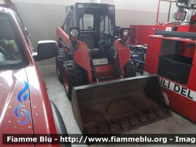 Bobcat
Vigili del Fuoco
Comando Provinciale di Piacenza
Gruppo Operativo Speciale
VF 21622
Parole chiave: Bobcat VF21622 santa_barbara_2019