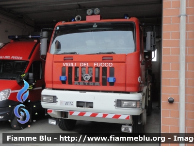 Astra HD7 64.38
Vigili del Fuoco
Comando Provinciale di Piacenza
AutoGru da 30 ton allestimento Cormach
VF 20174
Parole chiave: Astra HD7_64.38 VF20174 santa_barbara_2019