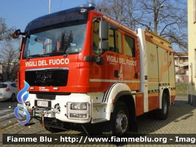 Man TGM 18.340 4x4 II serie
Vigili del Fuoco
Comando Provinciale di Lodi
Distaccamento Volontario di Casalpusterlengo (LO)
AutoPompaSerbatoio allestimento Kofler Fahrzeugbau
VF 26825
Parole chiave: Man TGM_18.340_4x4_IIserie VF26825 santa_barbara_2019